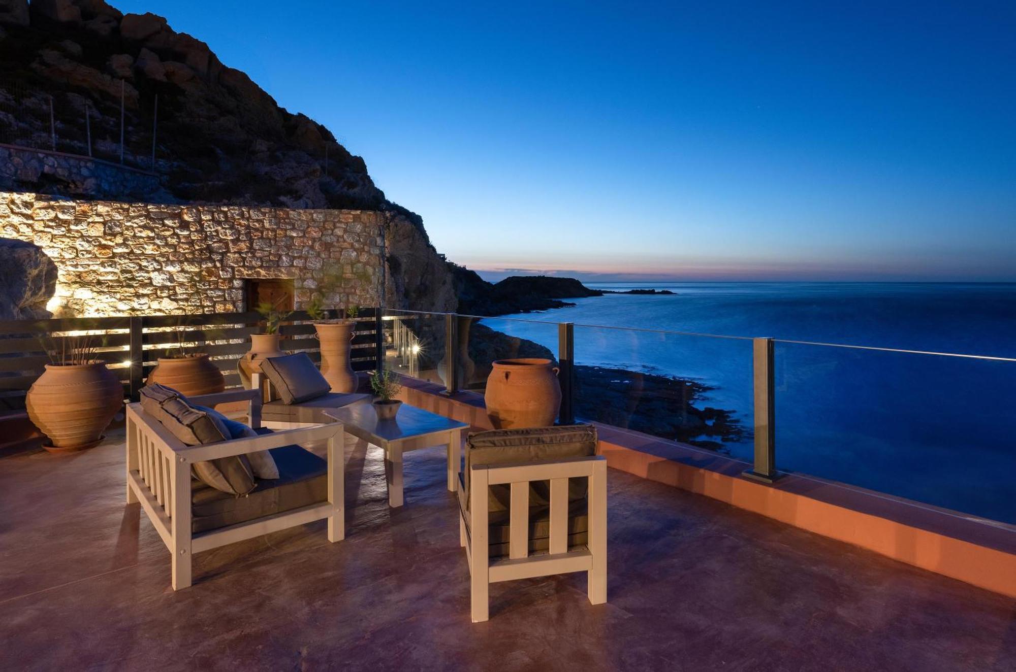 Stone Luxury - Adults Only *