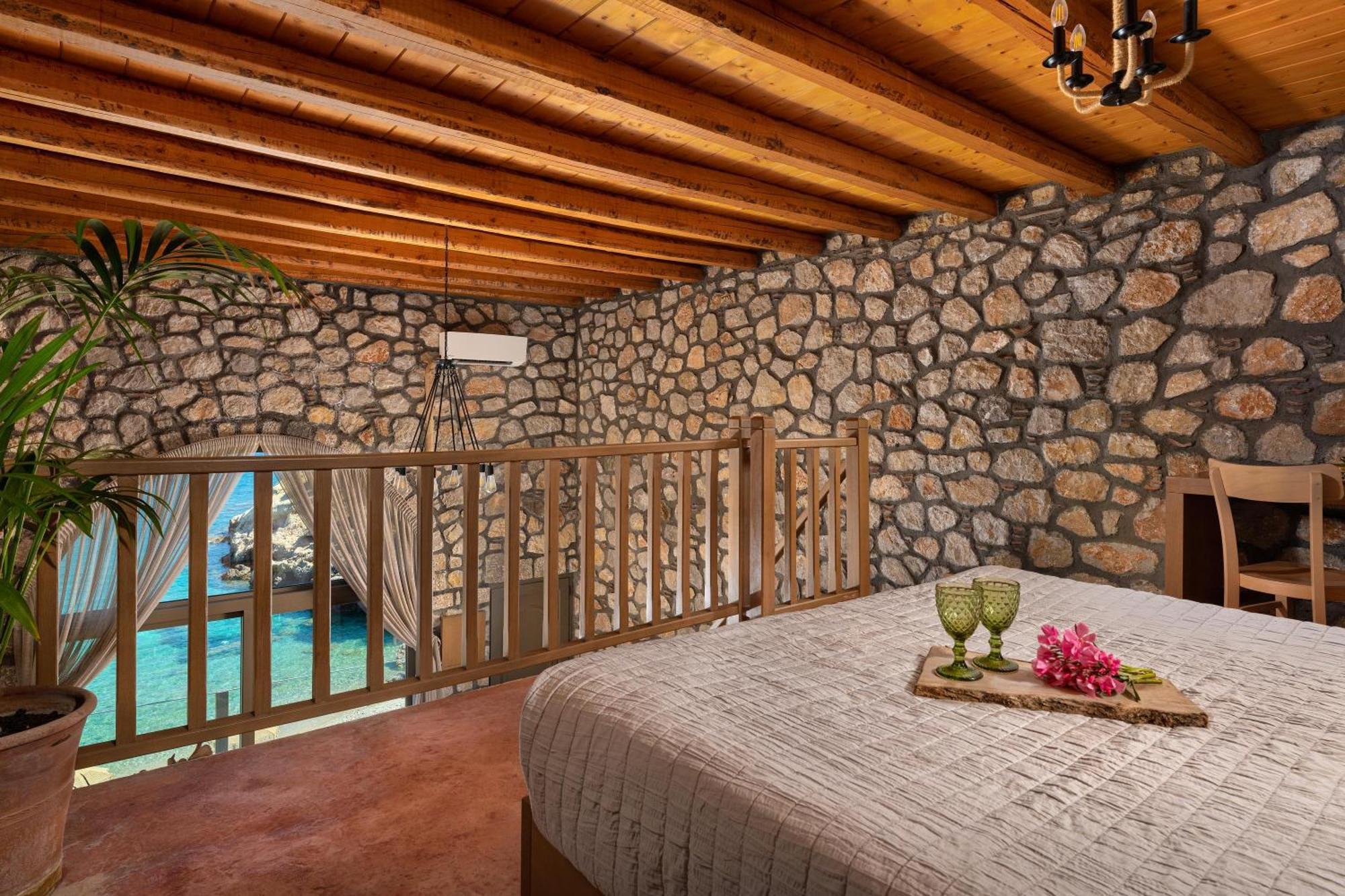 Stone Luxury - Adults Only
